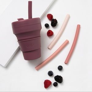 New Unused
Stojo Collapsible Cup With 4 Reusable Straws